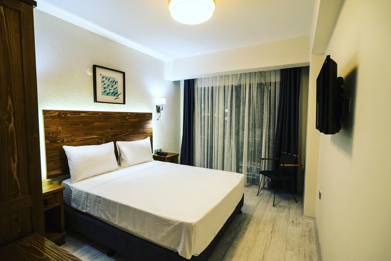 8 Rooms Boutique Hotel Gelibolu Extérieur photo